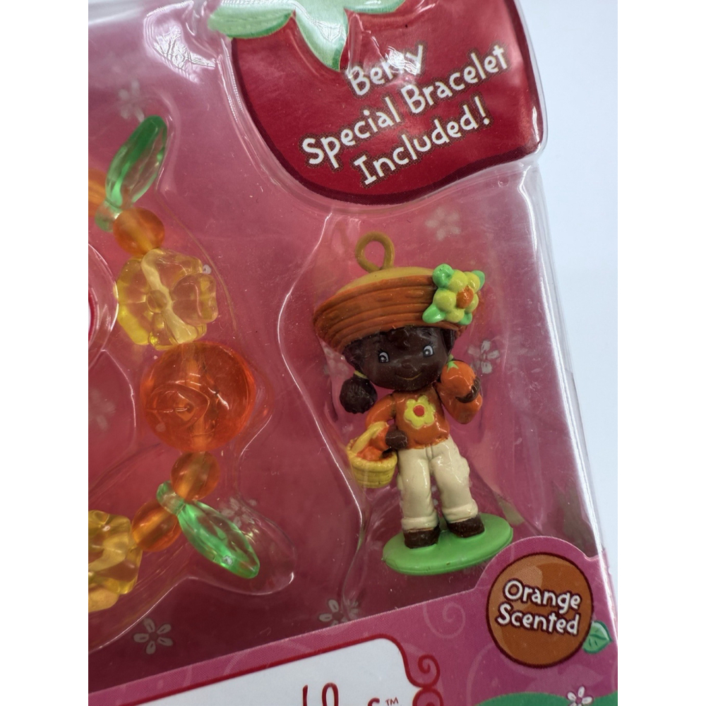 ❌SOLD❌Bandai Strawberry Shortcake Orange Blossom Berry Sweet Wearables Bracelet - Picture 3 of 3